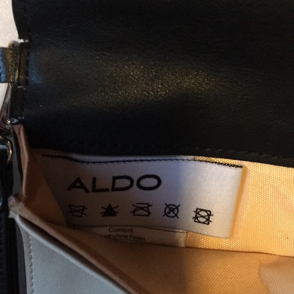 Aldo Wallet - Picture 3 of 3